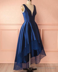 A Line V-Neck Satin Long Prom Dresses With Lace