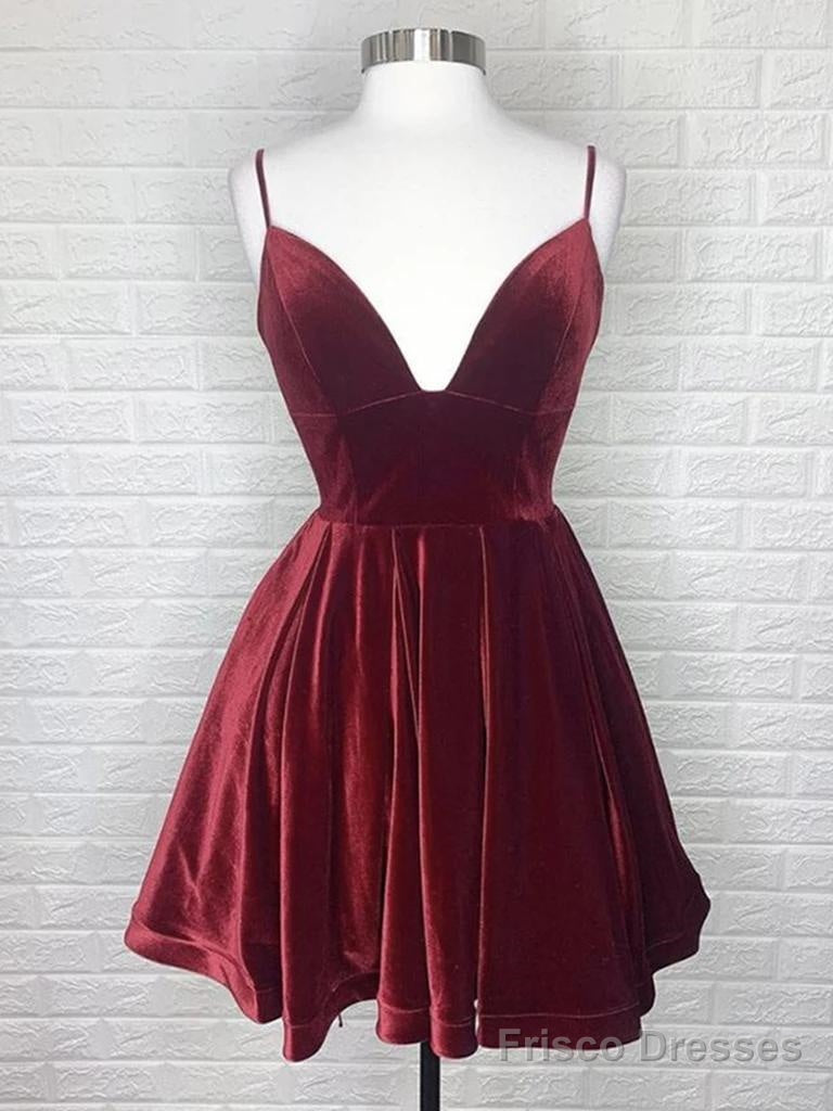 A-Line V-Neck Short/Mini Velvet Homecoming Dress With Back Tie Design Main image