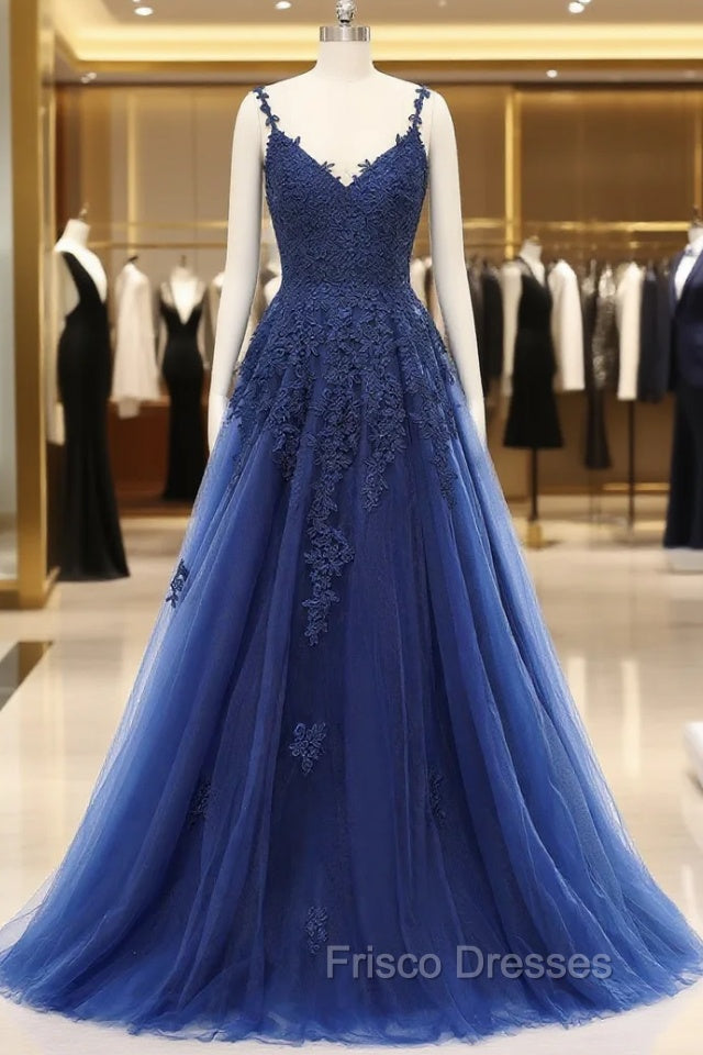 A-line V-neck Spaghetti strap Floor-length Sleeveless Backless Appliques Lace Elegant Formal Prom Dress Main image