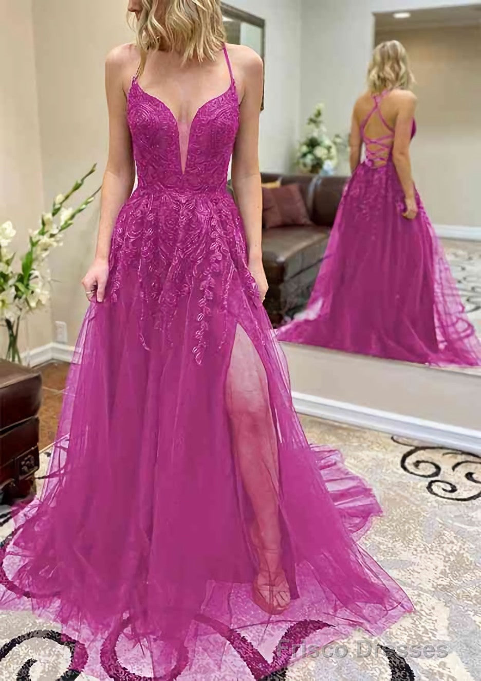 A-line V Neck Spaghetti Straps Chapel Train Tulle Prom Dresses With Split Appliqued