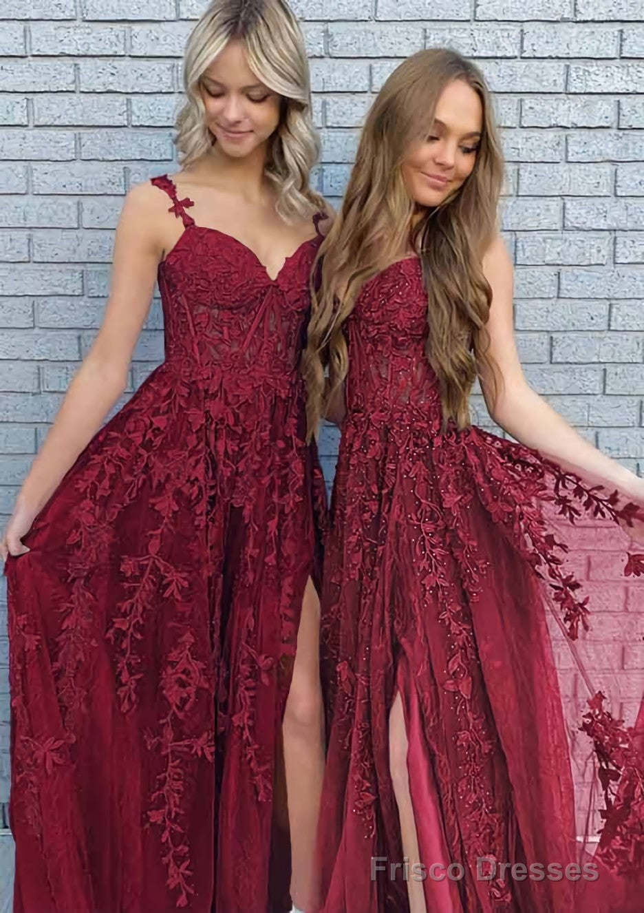 A-line V Neck Spaghetti Straps Long/Floor-Length Lace Prom Dresses With Split