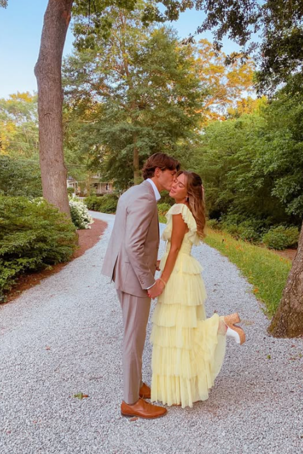 Yellow Fashion Square Neck A-Line Multi-Layered Long Tulle Ball Gown Evening Dress