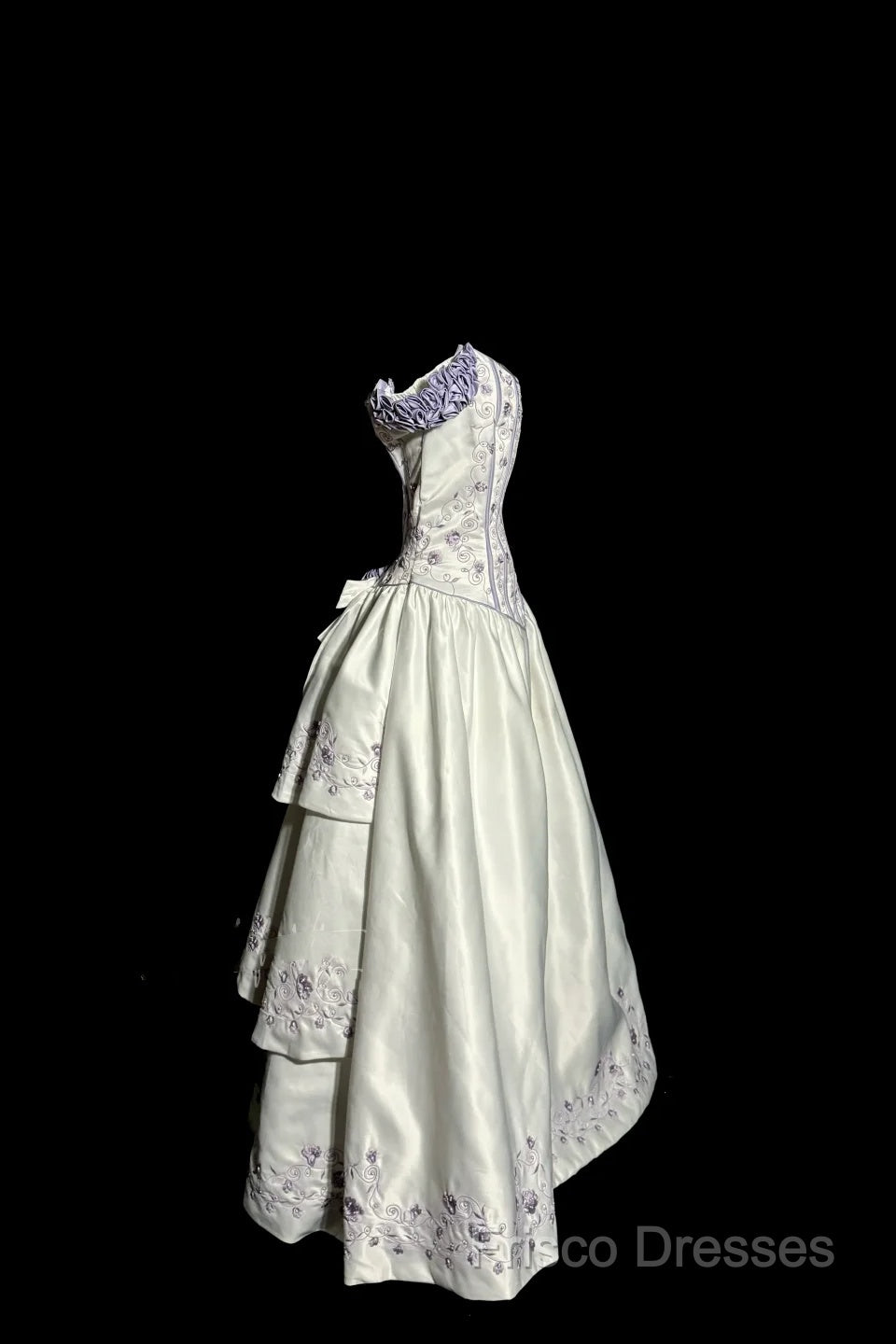 Aesthetic Ball Gown Off The Shoulder White Formal Prom Dress Ruffle Long Party Dress Secondary image