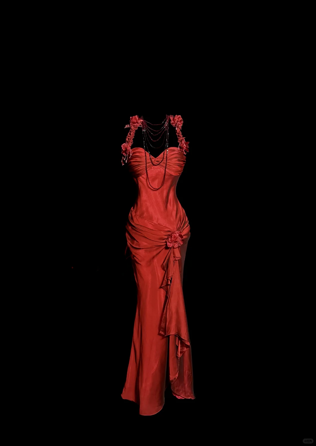 Aesthetic Mermaid Halter Neckline Red Satin Prom Dress Ruffle Long Party Dress Main image