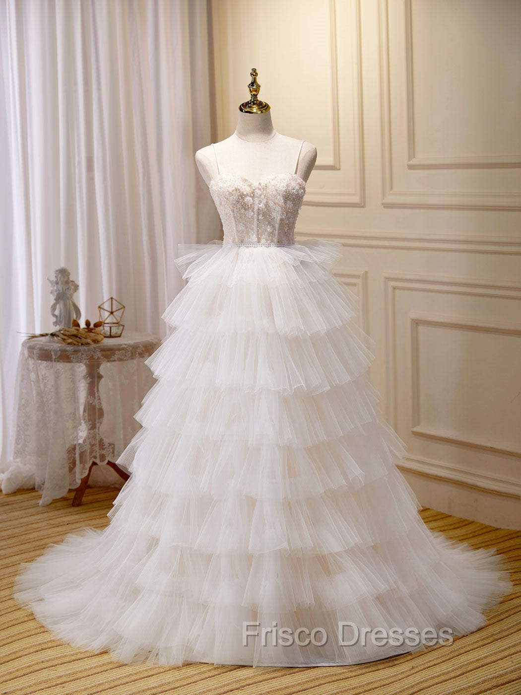 Ball-Gown/Princess Tulle White Long Formal Prom Dress With Beading Flower Cascading Ruffles