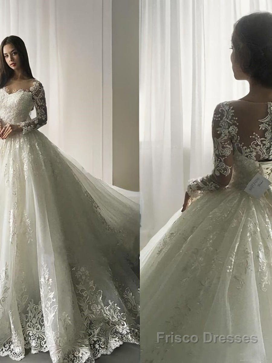 Ball Gown Scoop Court Train Tulle Wedding Dresses With Appliques Lace Main image