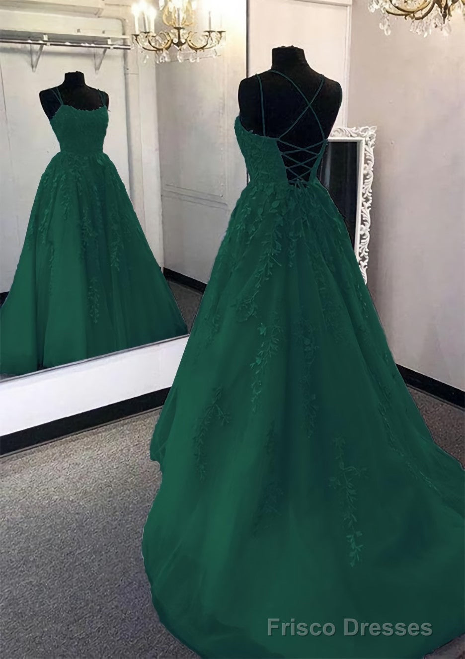 Ball Gown Scoop Neck Long/Floor-Length Tulle Prom Dresses Main image