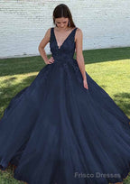 Ball Gown V Neck Court Train Lace Tulle Prom Dresses With Appliqued Beading