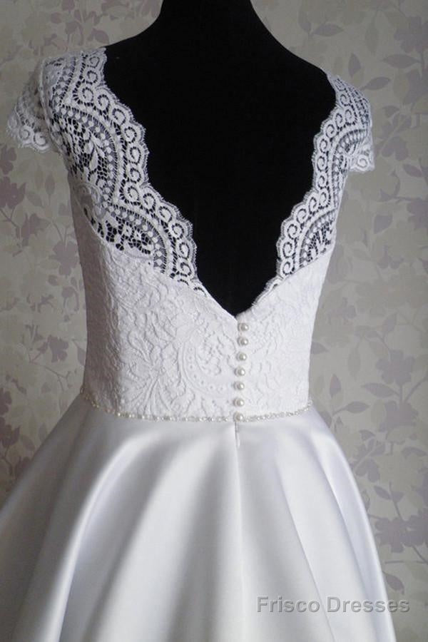 Knee-Length Cap Sleeves Open Back White Homecoming Dress