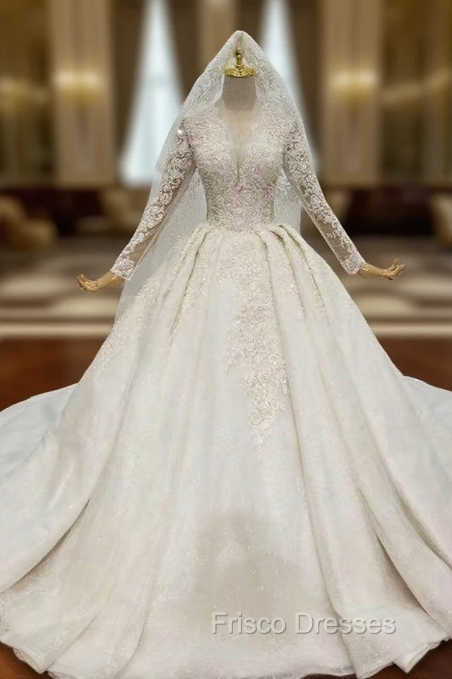 Be The Formal Prom Queen White Tulle Lace Appliques V-neck Long Sleeve Wedding Dress Main image
