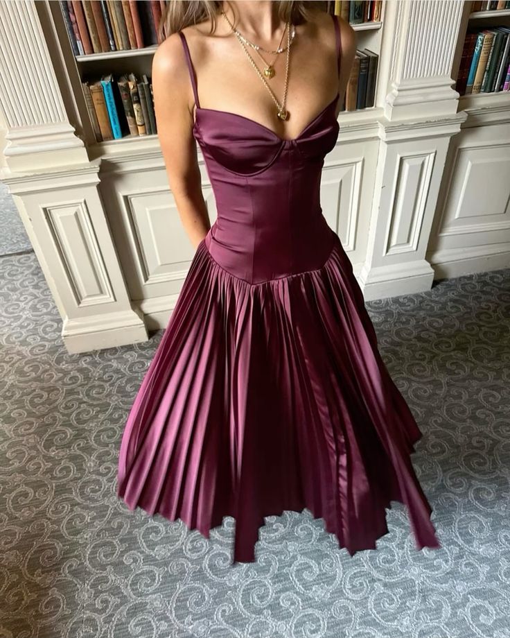 Beautiful A Line Spaghetti Straps Burgundy Long Satin Party Dresses Prom Dress Secondary image