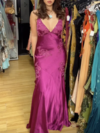 Beautiful A Line Spaghetti Straps Green Long Prom Dresses Backless Satin Evening Gowns