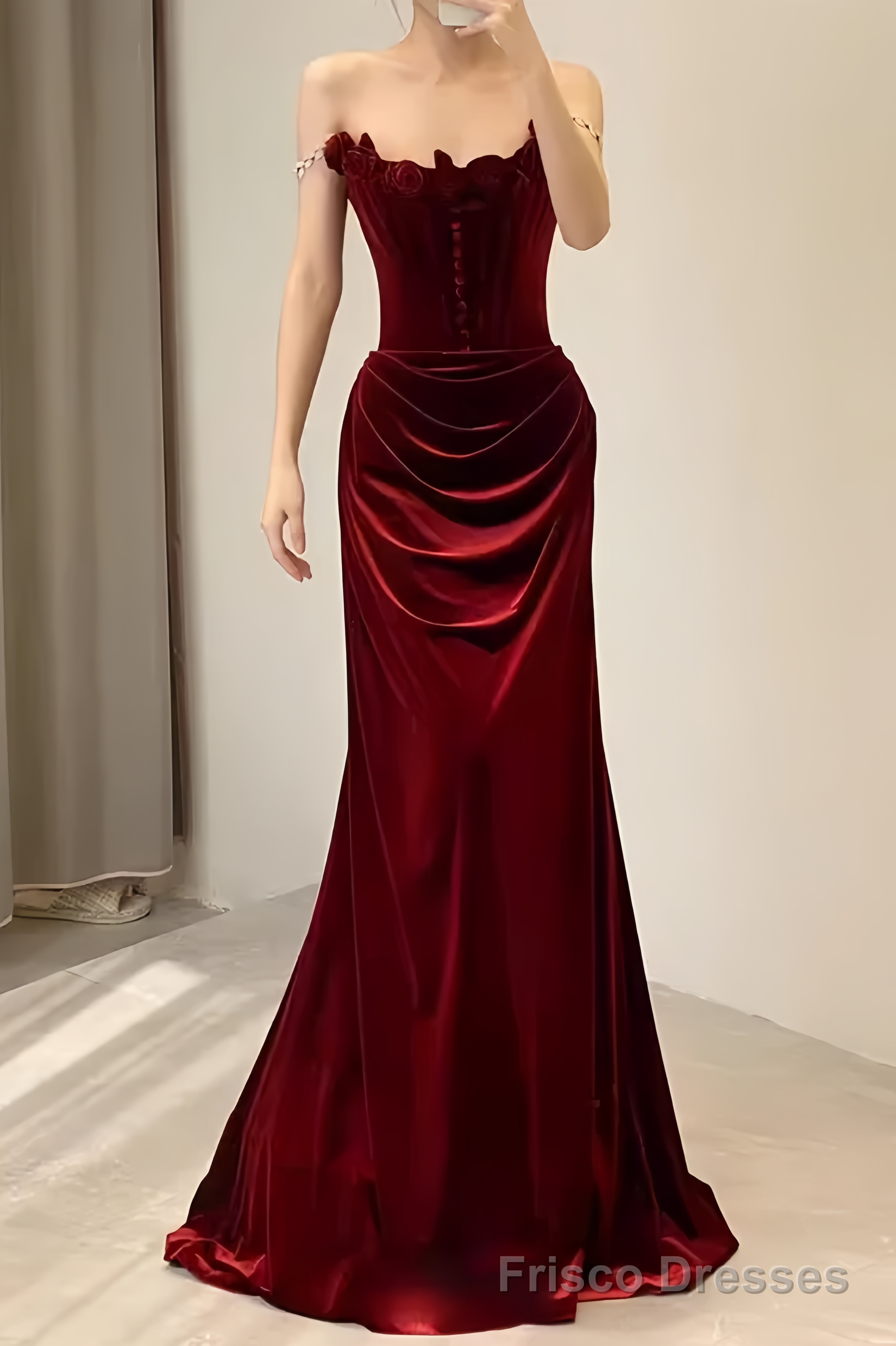 Beautiful Mermaid Strapless Red Velvet Long Prom Dress Main image