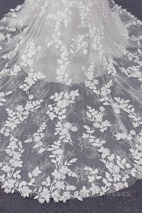 Best Long Mermaid Spaghetti Strap Appliques Lace Wedding Dress