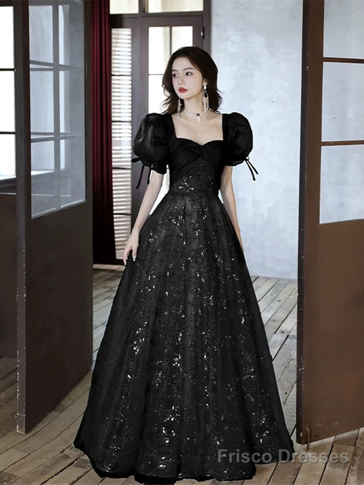 Black A-Line Short Sleeves Lace Floor Length Party Dress, Black Sweetheart Prom Dress Main image