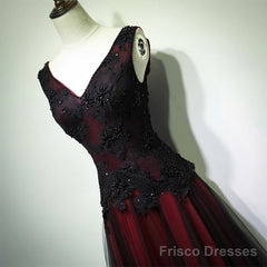 Black And Tulle V-Neckline Beaded Lace Long Party Dress, A-Line Prom Dress Evening Dresss