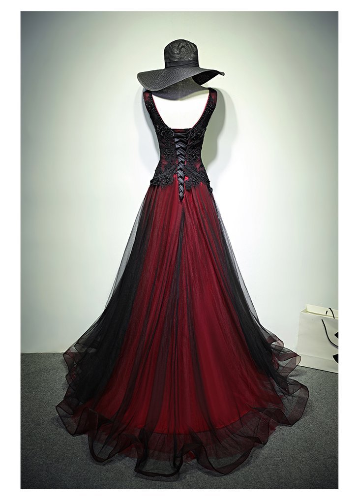 Black And Tulle V-Neckline Beaded Lace Long Party Dress, A-Line Prom Dress Evening Dresss