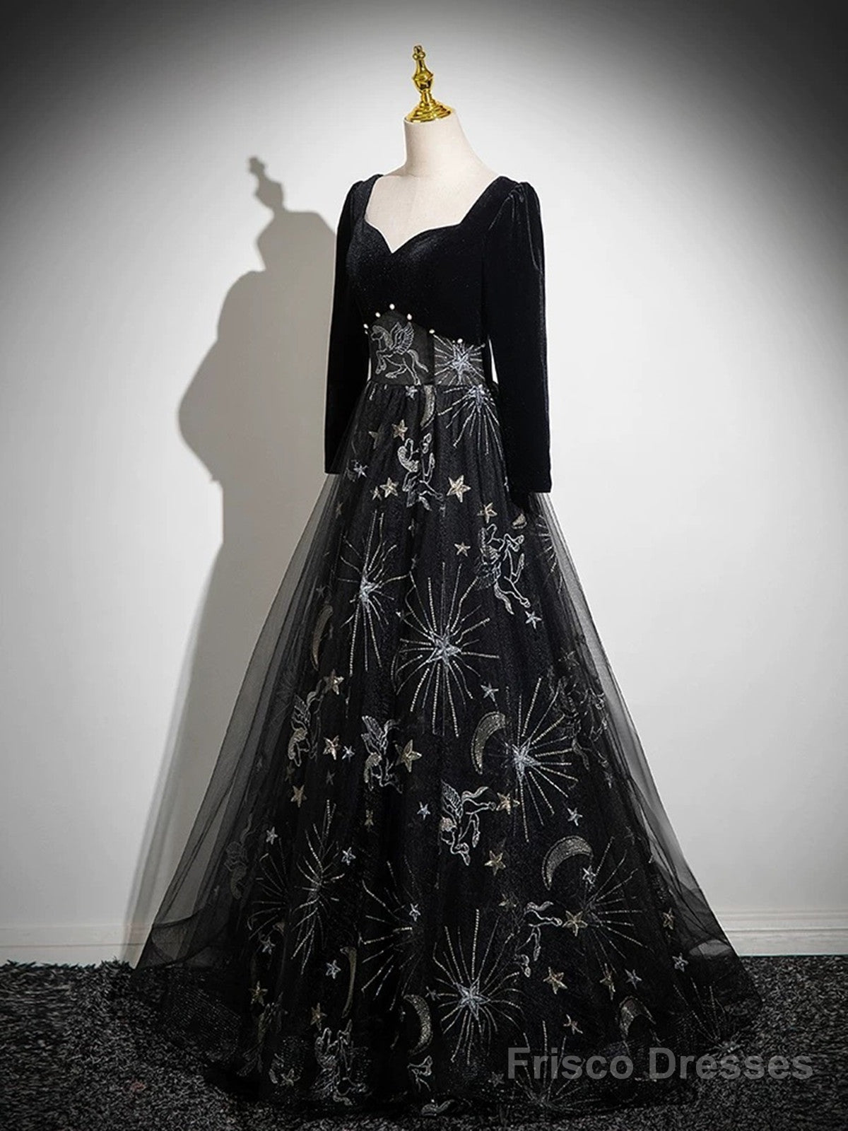 Black Long Sleeves Velet And Tulle Party Dress, Black Sweetheart Prom Dress Secondary image