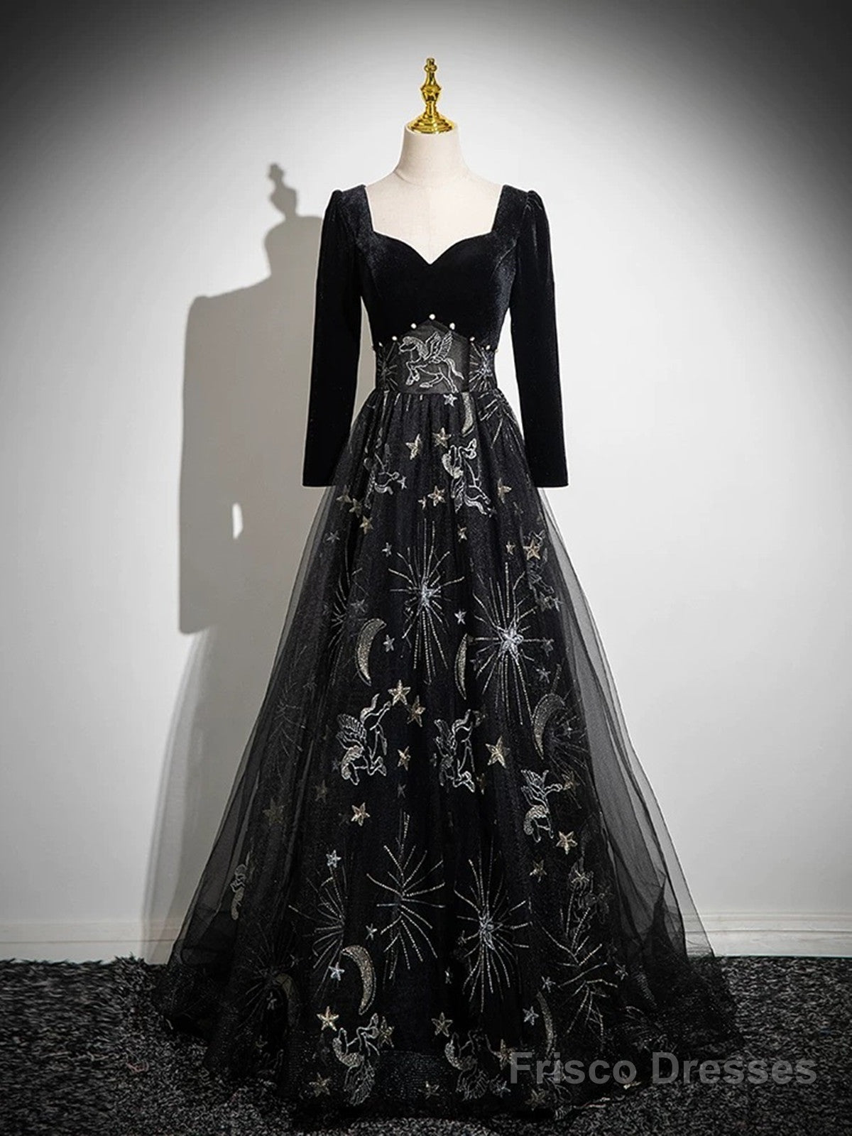 Black Long Sleeves Velet And Tulle Party Dress, Black Sweetheart Prom Dress Main image