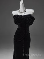 Black Mermaid Off-The-Shoulder Velvet Long Formal Prom Dress, Elegant Quinceanera Dress