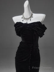 Black Mermaid Off-The-Shoulder Velvet Long Prom Dress, Elegant Quinceanera Dress