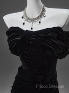 Black Mermaid Off-The-Shoulder Velvet Long Formal Prom Dress, Elegant Quinceanera Dress