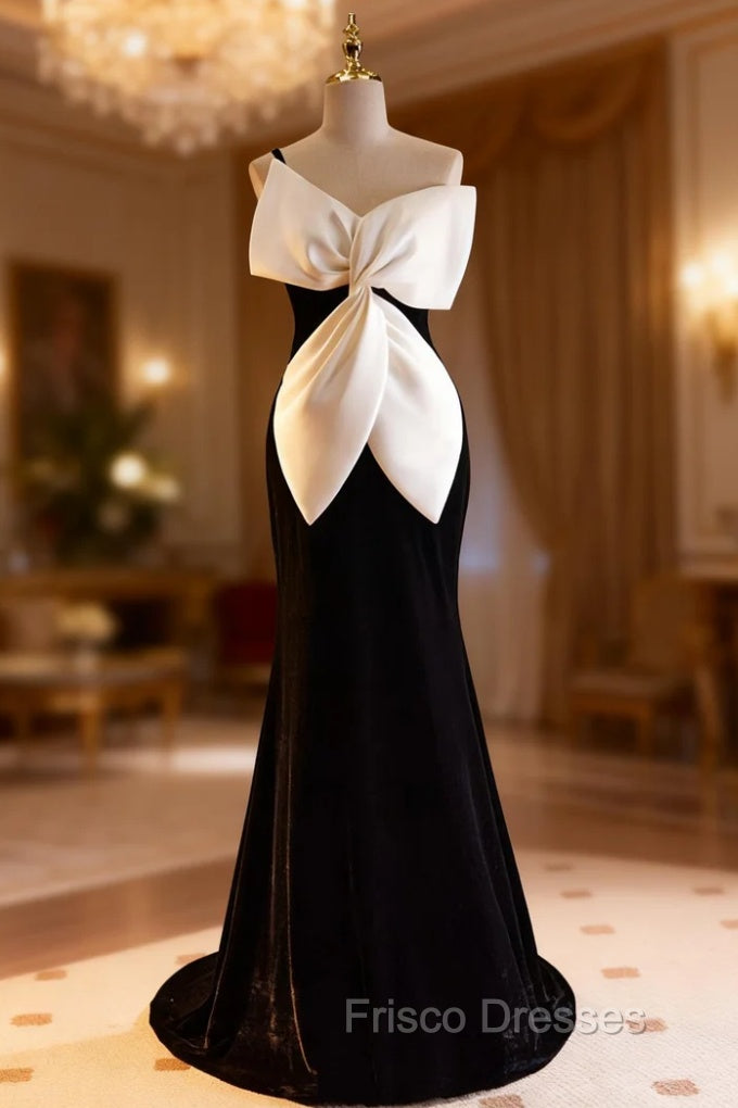 Black Mermaid Velvet One Straps Formal Prom Dress Main image
