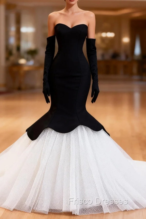 Black Mermaid White Tulle Long Sleeve Formal Prom Dress Main image