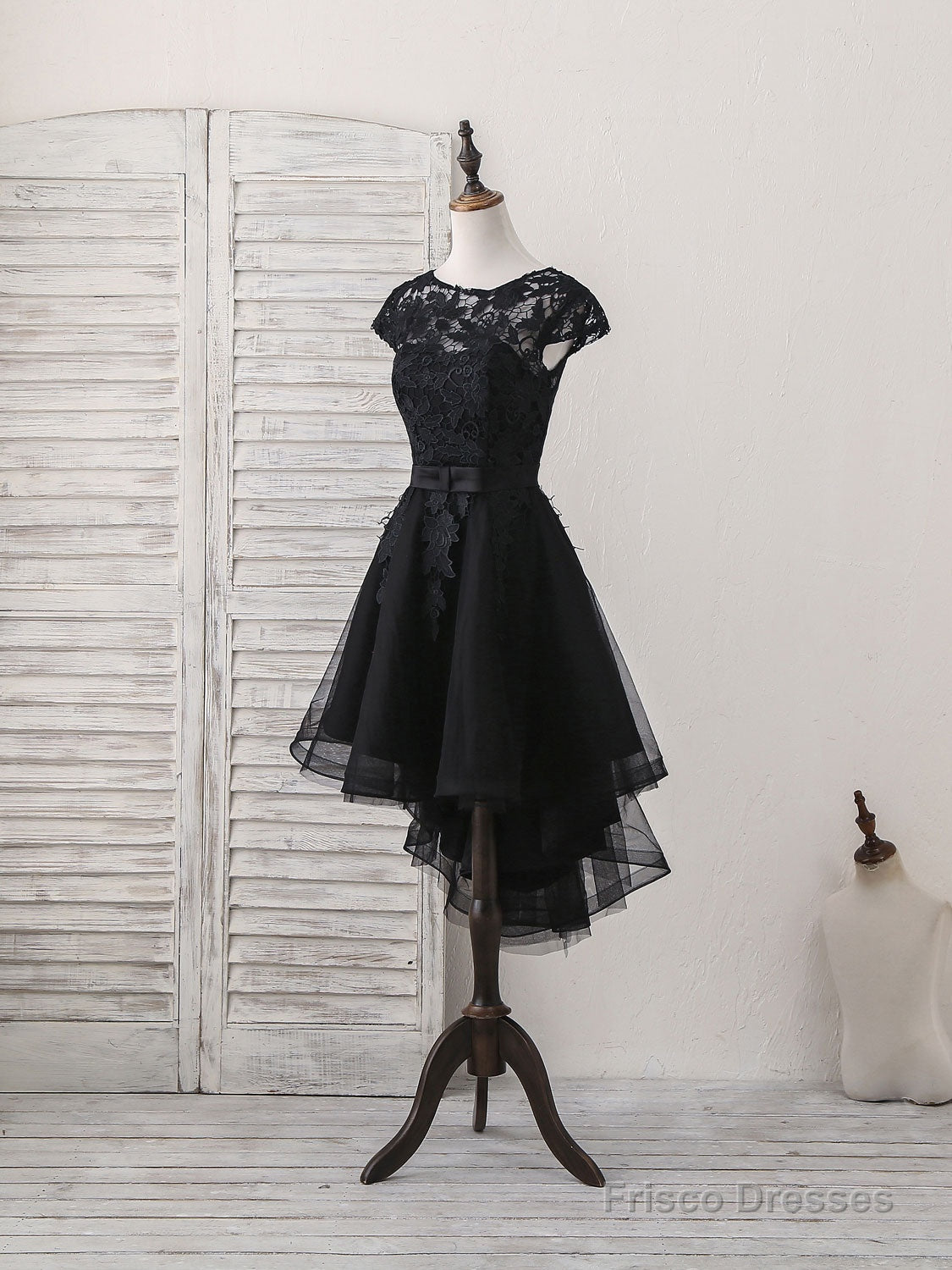 Black Round Neck Tulle Lace Applique Short Prom Dress, Black Homecoming Dress Main image