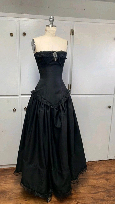 Black Strapless Vintage Formal Long Prom Dress Evening Dress Secondary image