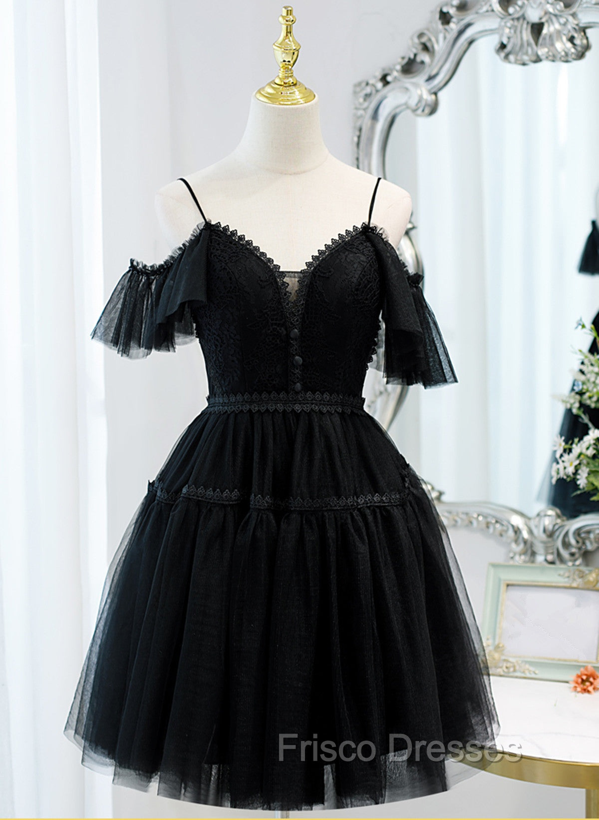 Black Sweetheart Straps Tulle Homecoming Dress, Black Off Shoulder Formal Prom Dress Main image