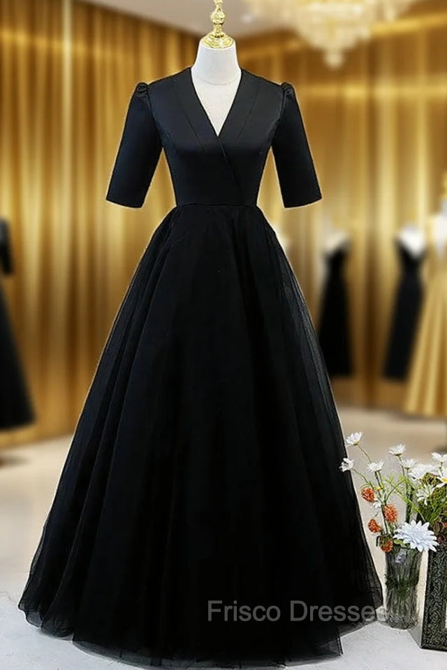 Black Tulle V-neck Short Sleeve Formal Prom Dress Main image