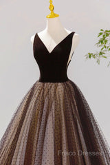 Black V-Neck Tulle Short Formal Prom Dress, A-Line Black Tea Length Party Dress