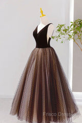 Black V-Neck Tulle Short Formal Prom Dress, A-Line Black Tea Length Party Dress