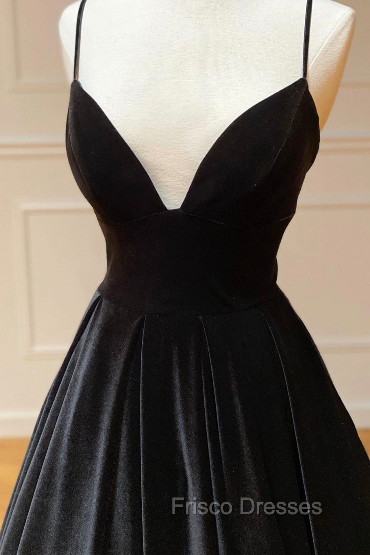 Black Velvet Long A-Line Formal Prom Dress, V-Neck Backless Evening Formal Dress