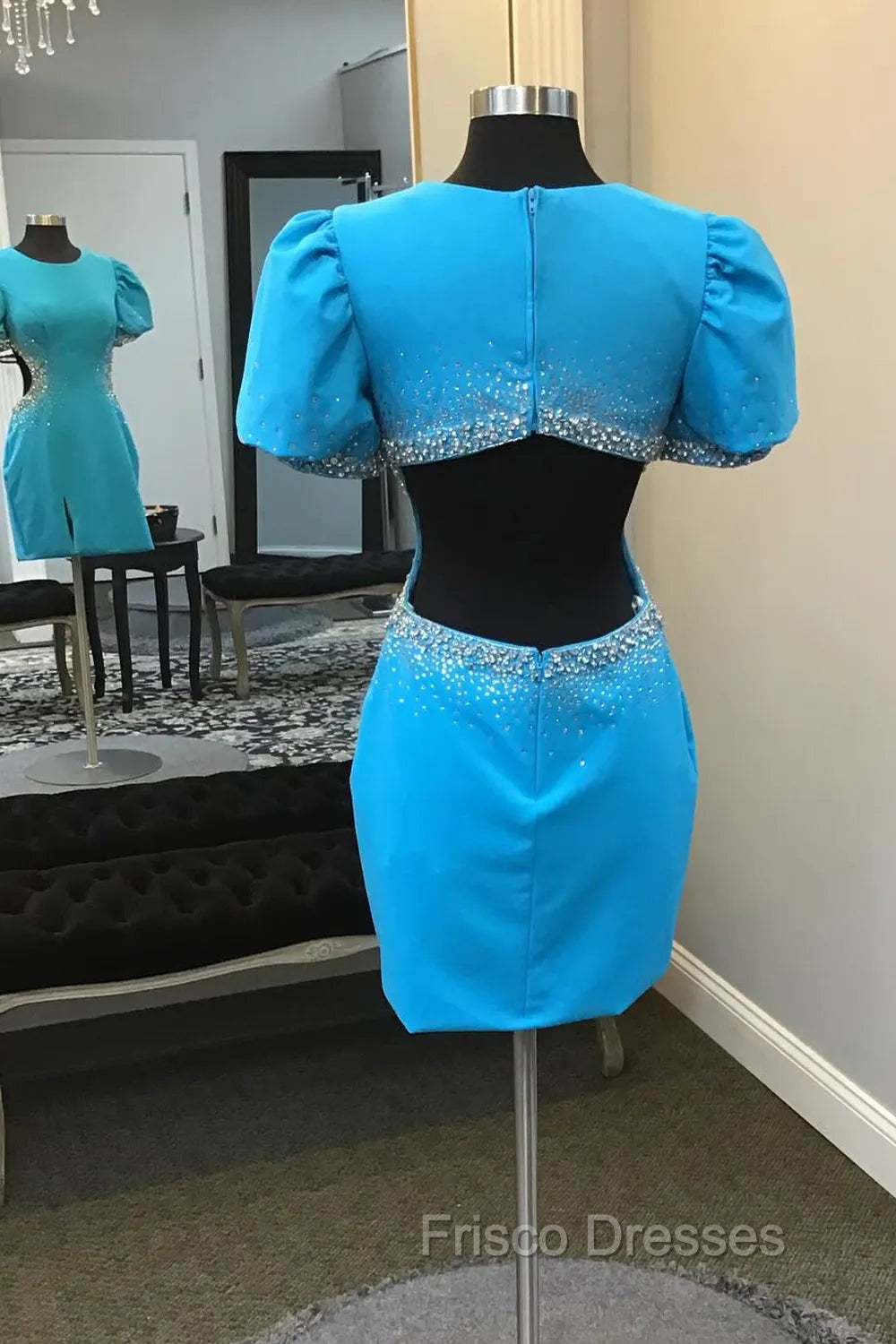 Blue Round Neck Beaded Bodycon Short Homecoming Dress with Puff Sleeves Secondary image