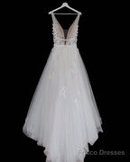 Boho Rustic Wedding Dresses Tulle V Neck Embroidery