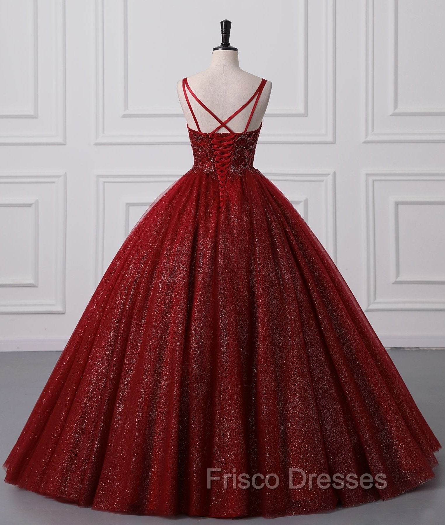 Burgundy Bling Tulle Ball gowns Long Formal Prom Dress with Embroidered Sequins