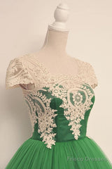 Cap Sleeves Square Knee-Length Green Homecoming Dress With Lace