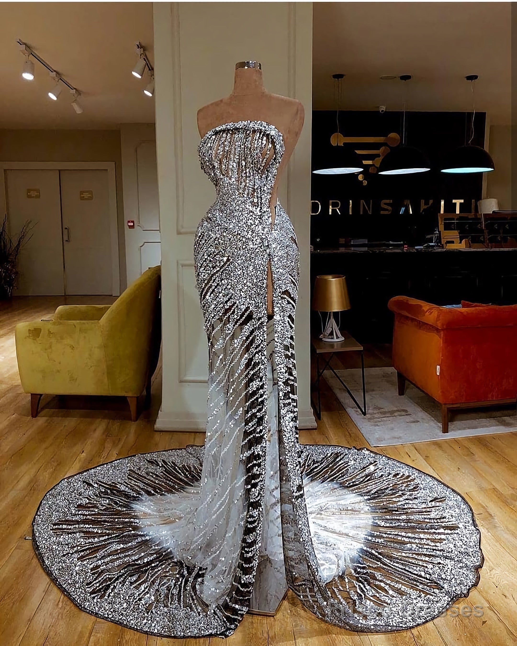 Beading Sheath Tulle Prom Dresses Main image