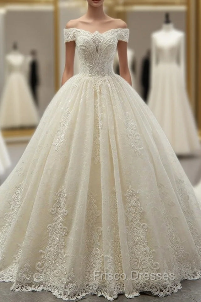 Champagne Ball Gown Tulle Lace Appliques Wedding Dress