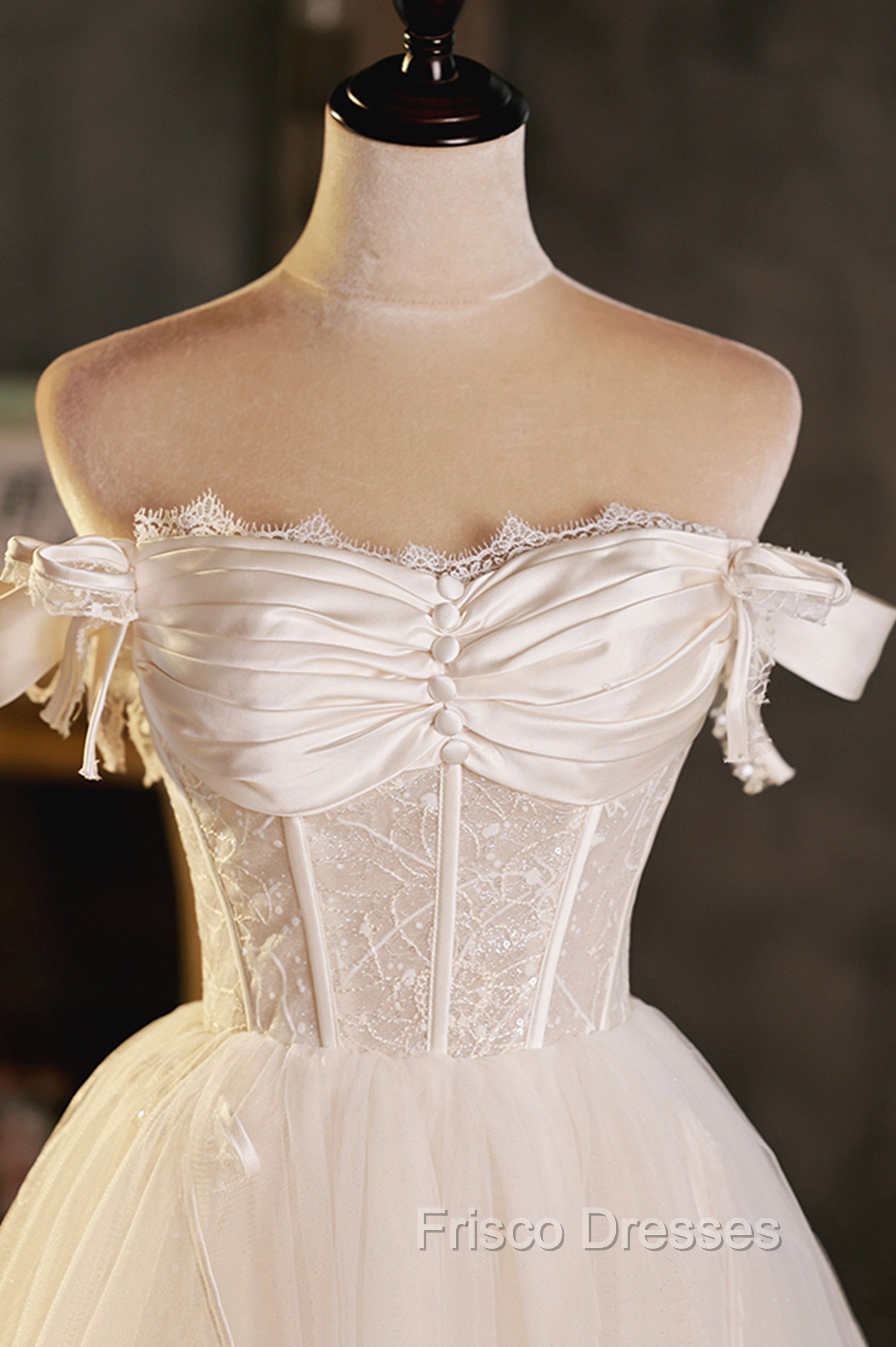 Champagne Tulle Short A-Line Formal Prom Dress, Off the Shoulder Evening Party Dress