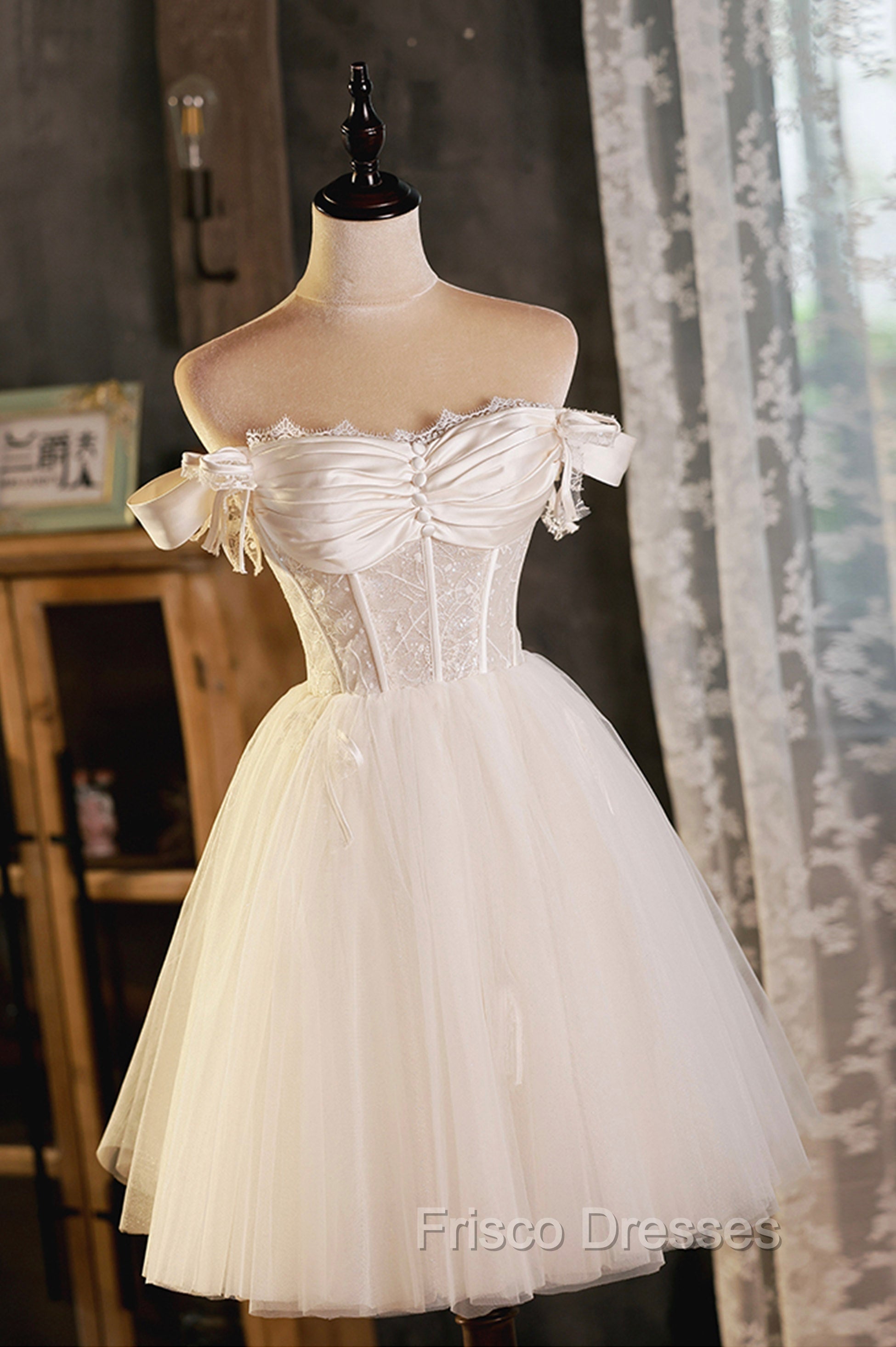 Champagne Tulle Short A-Line Formal Prom Dress, Off the Shoulder Evening Party Dress