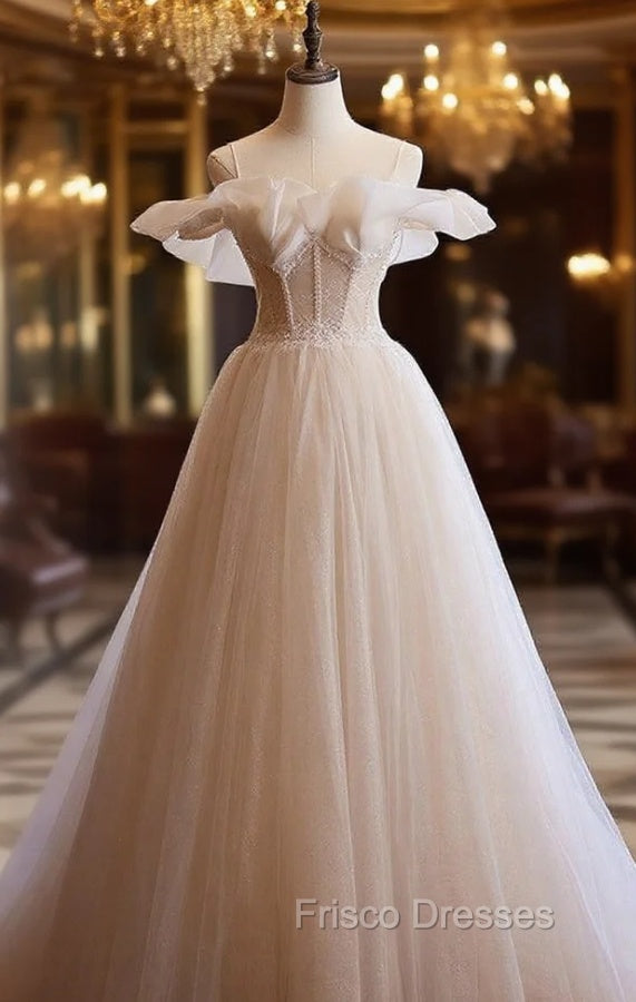 Champagne Tulle Spaghtti Straps Beading Wedding Dress Main image