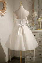 Champagne V-Neck Tulle Short Formal Prom Dress, Spaghetti Straps Party Dress with Bow
