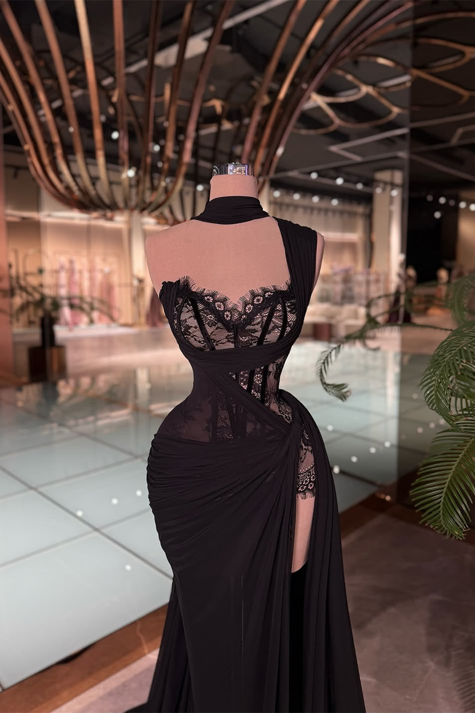 Charming Black One Shoulder Sweetheart Sleeveless Prom Dresses Mermaid Side Split Lace With Pleats Secondary image