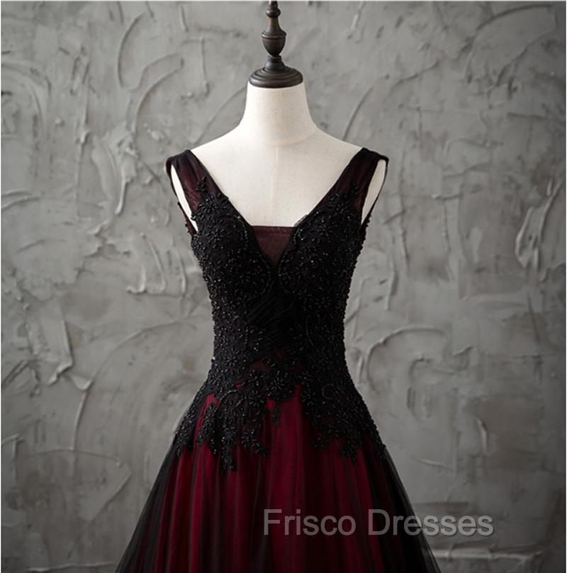 Charming Sleeveless Black and Red Lace Appliques Beaded Party Dress, Low Back Formal Prom Dress