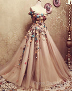 Charming Tulle Evening Dress 3D Flowers Embroidery Formal Prom Gowns