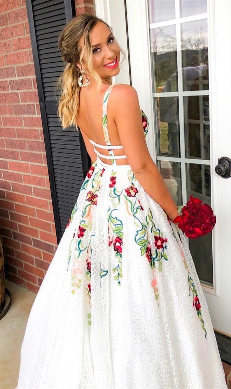 Charming V Neck Floral Embroidery Long Lace Prom Dress With Pocket