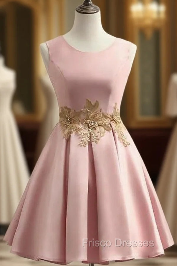 Cheap Homecoming Dress A-line Short Formal Prom Dress Appliques Main image
